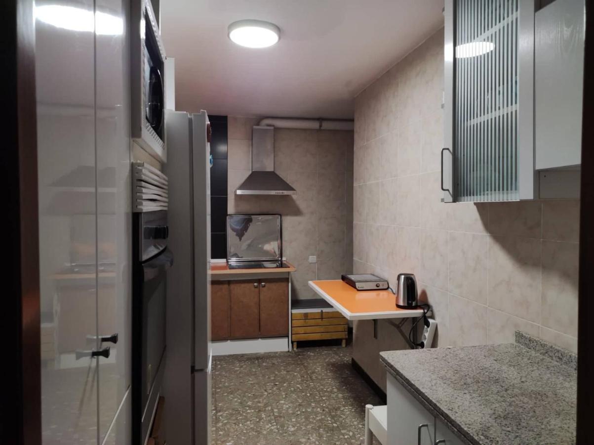 35-3- Комната В Квартире Для Семьи От 1 До 4 Человек В Центре Аликанте Alicante Luaran gambar